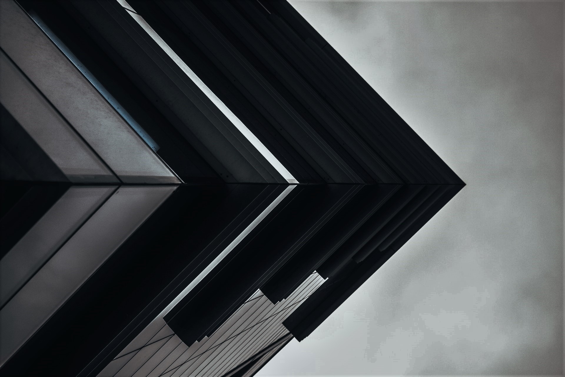LUXXFOLIO Lists on the Frankfurt Exchange