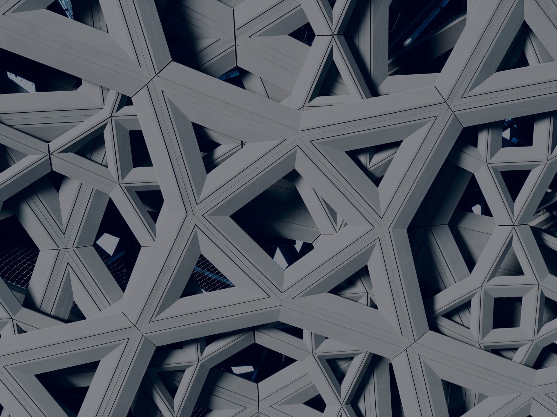 LUXXFOLIO Launches Filecoin as part of a Decentralized Data Storage Vertical